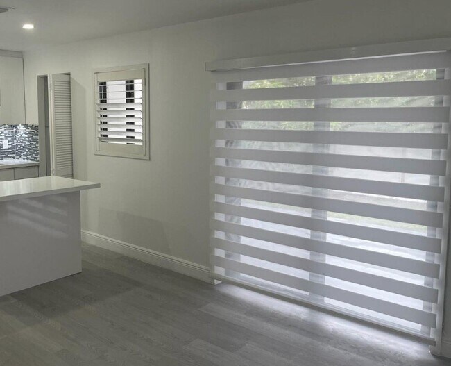 Foto del edificio - 6005 NW 39th St