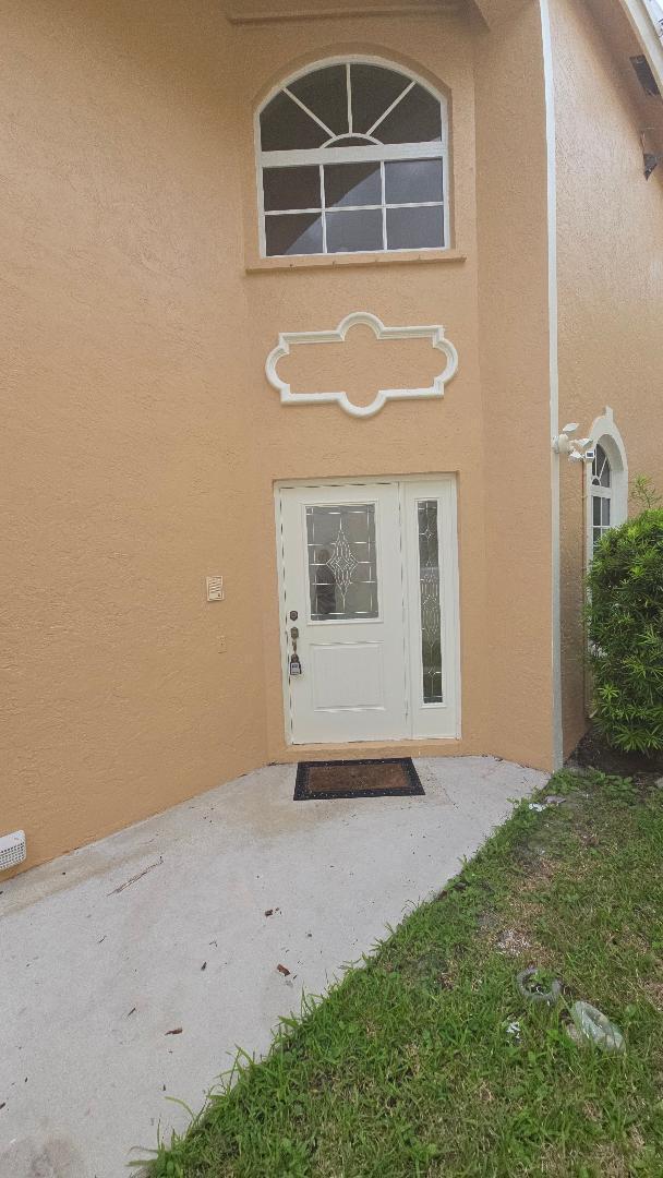 Foto del edificio - 10351 NW 7th St