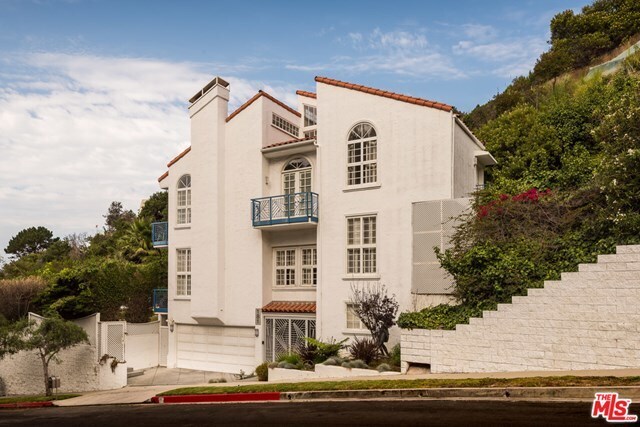 Foto del edificio - 181 S Surfview Dr