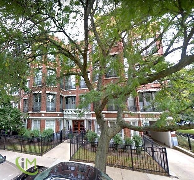 7729 N Eastlake Ter Unit 02S, Chicago, IL 60626 Condo for Rent in