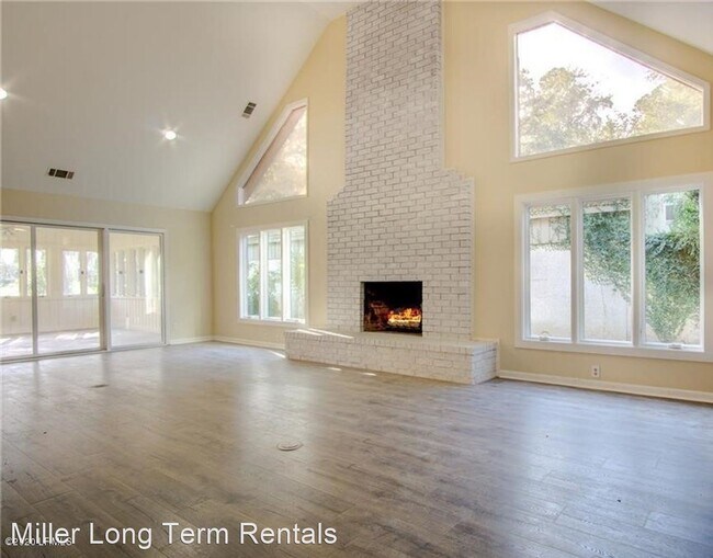 Building Photo - 4 br, 3 bath House - 20 Water Oak Drive