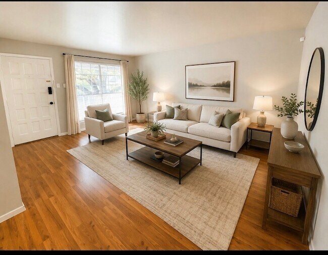 Foto del edificio - 12888 Montfort Dr
