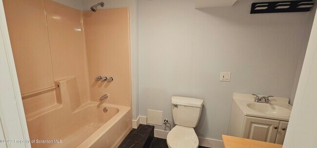 Building Photo - 4127 Stoney Hollow Dr