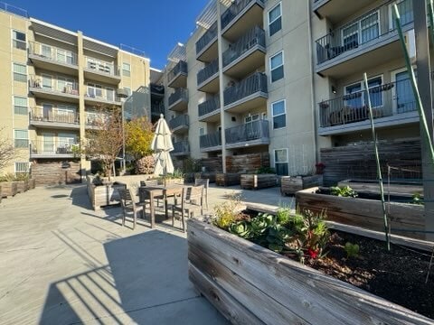 Building Photo - Japantown Apartments