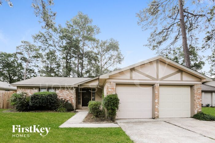 Foto principal - 15814 Whipple Tree Dr
