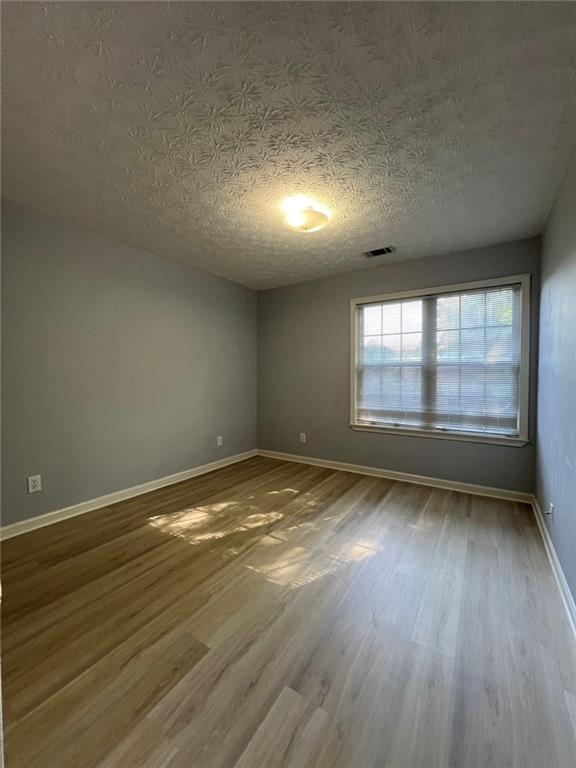 Foto del edificio - 2925 Ashbyrn Ct NE
