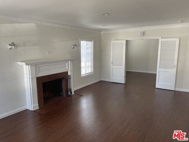 Foto del edificio - 2830 S Holt Ave