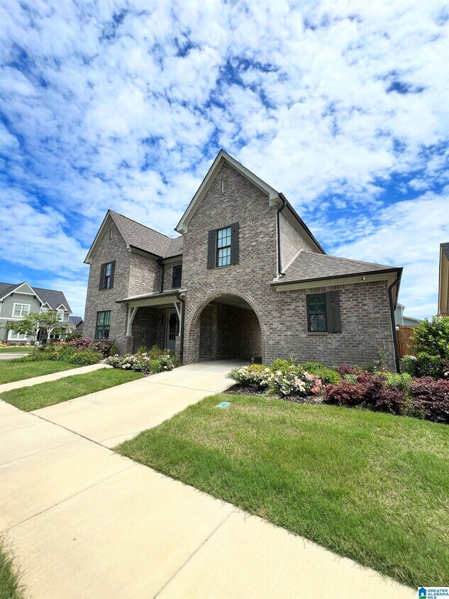 Foto principal - 1032 Clifton Rd