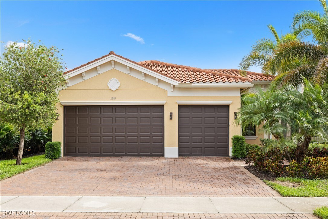 Foto principal - 13711 Callisto Ave