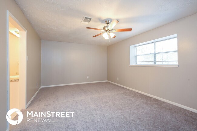 Foto del edificio - 15322 Parkville Dr