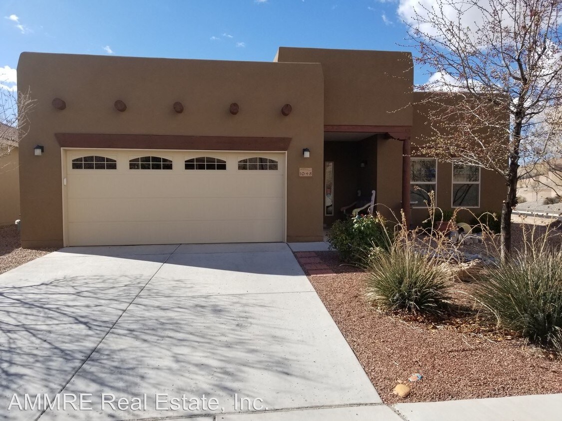 1048 Golden Yarrow Trail, Bernalillo, NM 87004 House Rental in