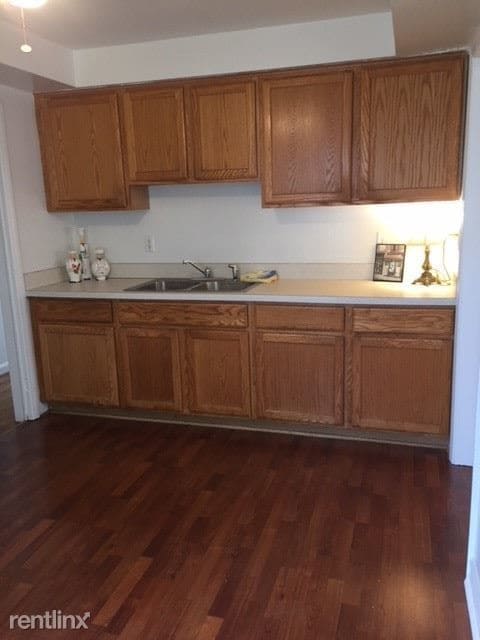 Foto principal - 5916 Belton St