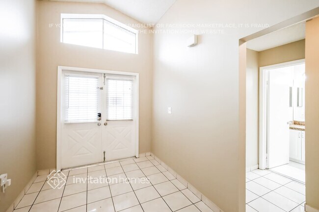 Foto del edificio - 10061 SW 222nd St