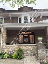 Building Photo - 1117 Washington St