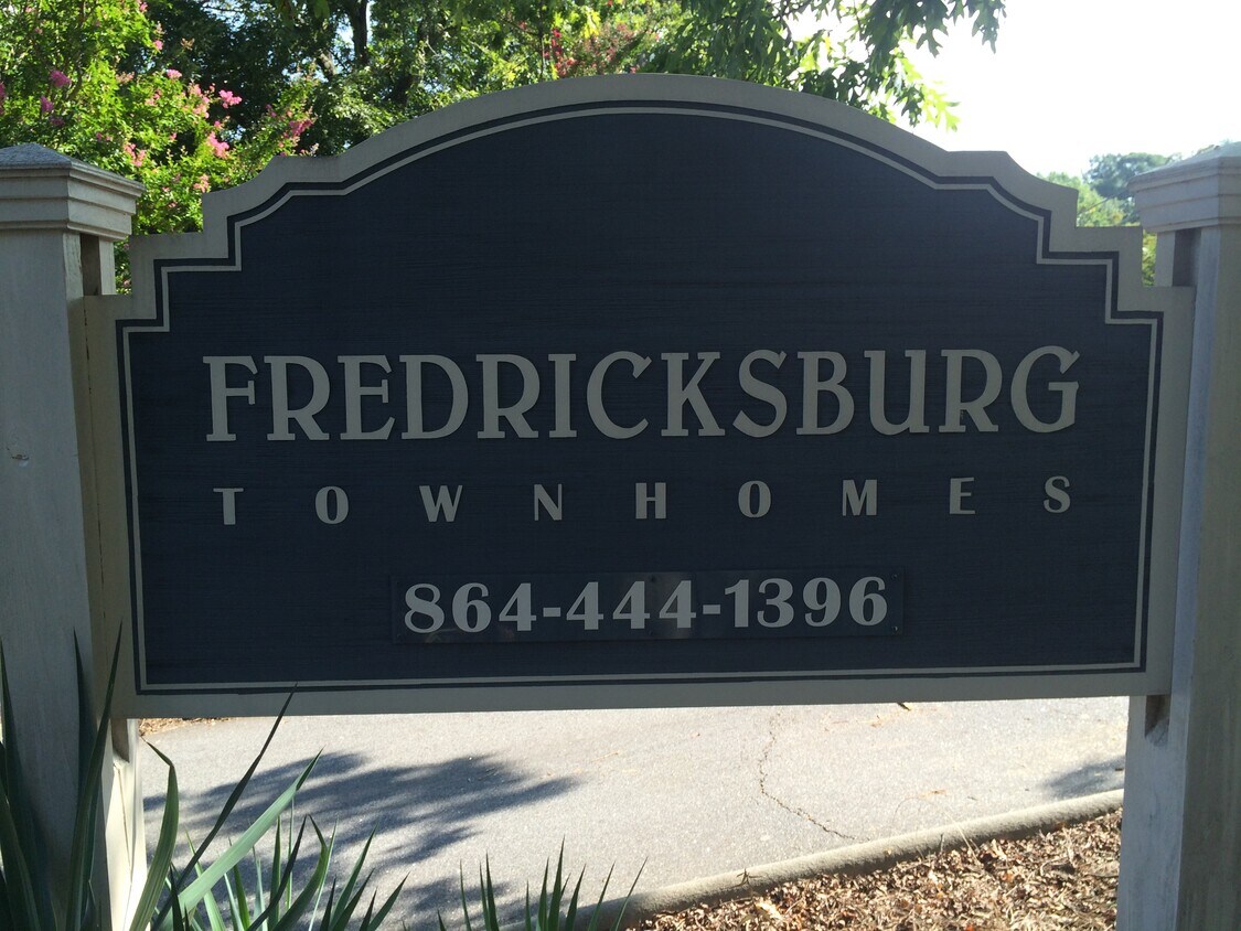 Photo - 15 Galphin Dr (Greenville, SC)