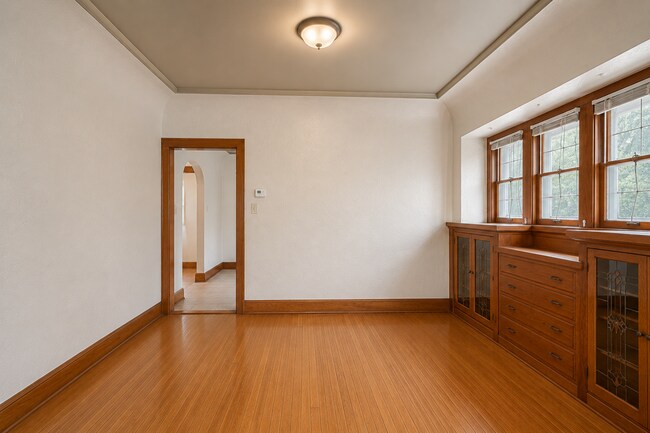 Foto del edificio - 2572 N 66th St