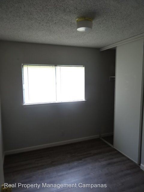 Foto del edificio - 3 br, 1 bath House - 9775 Hidden Cross