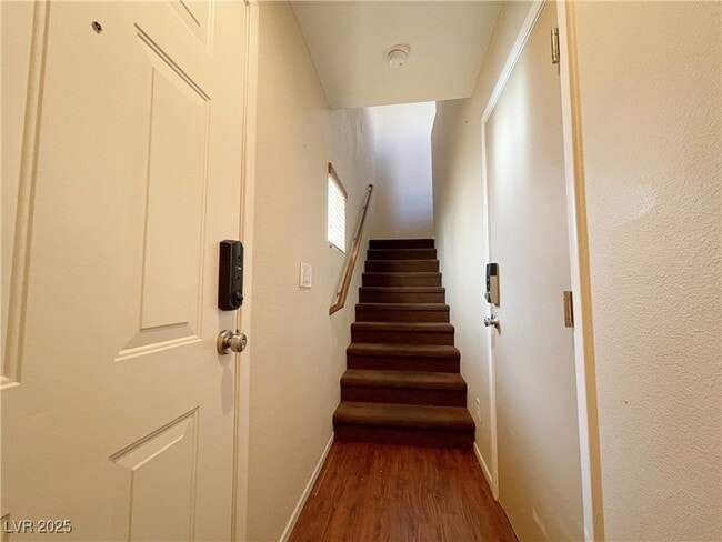 Building Photo - 6255 W Arby Ave