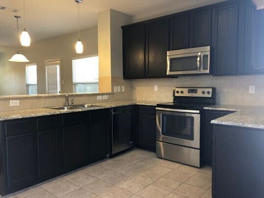 Foto del edificio - 2001 S Jennings Ave