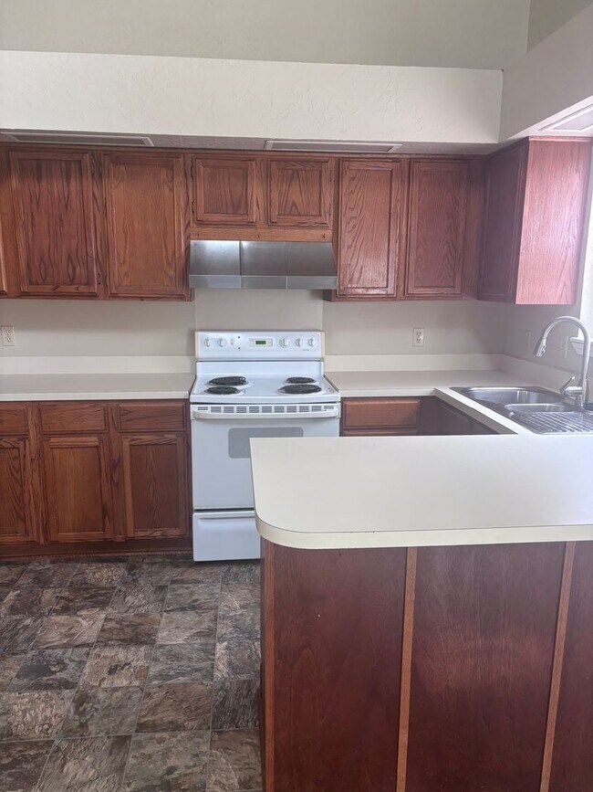 Foto del edificio - West Norman Duplex