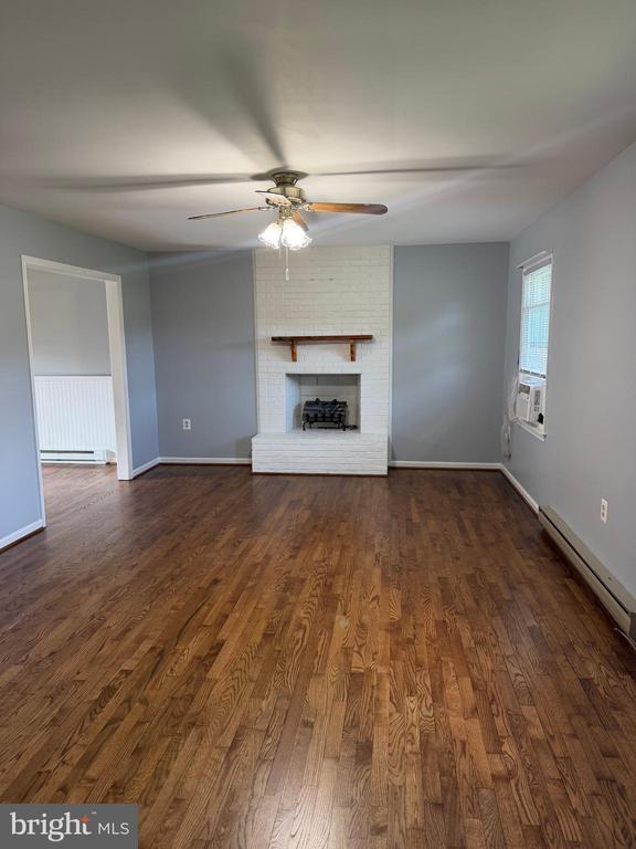 Building Photo - 1160 Tuscawilla Dr