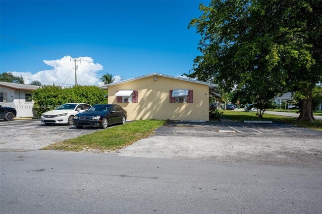Foto del edificio - 821 SW 7th Ave