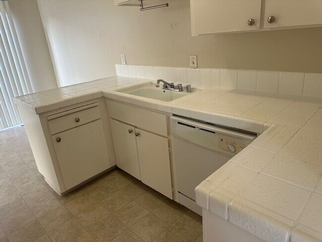 Foto del edificio - 55-0210