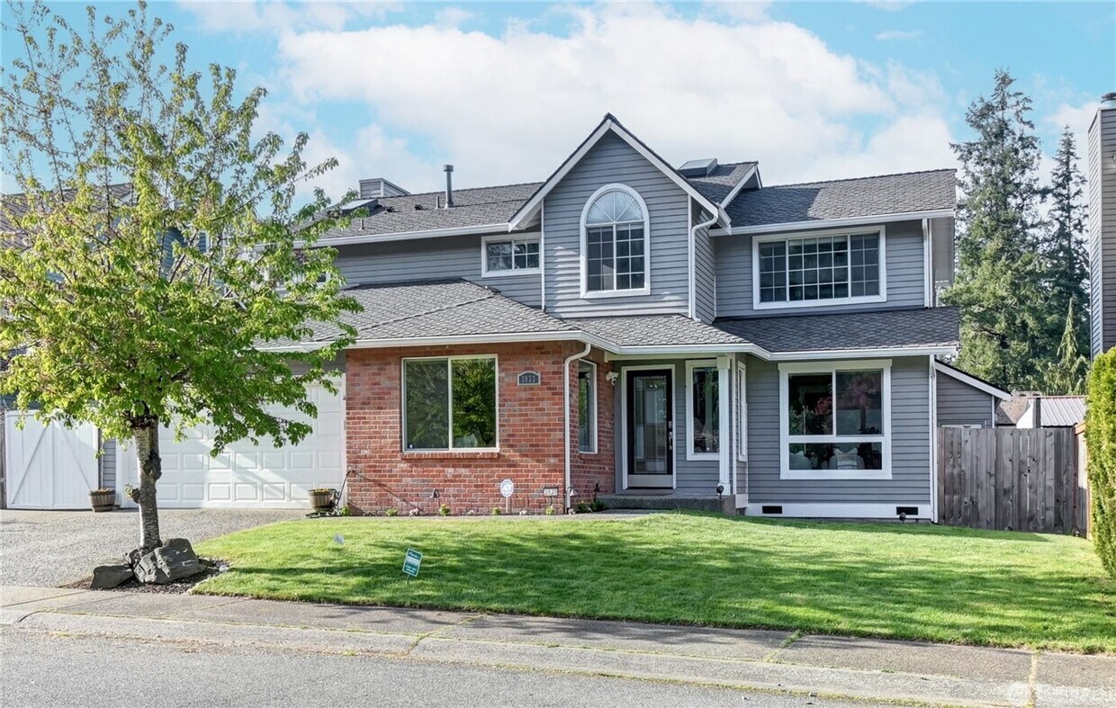 Foto principal - 3933 119th Pl SE