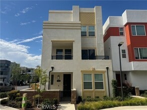 Building Photo - 11016 Summertree Dr