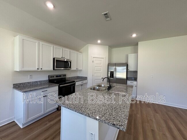 Building Photo - 8412 Oxford Valley Dr