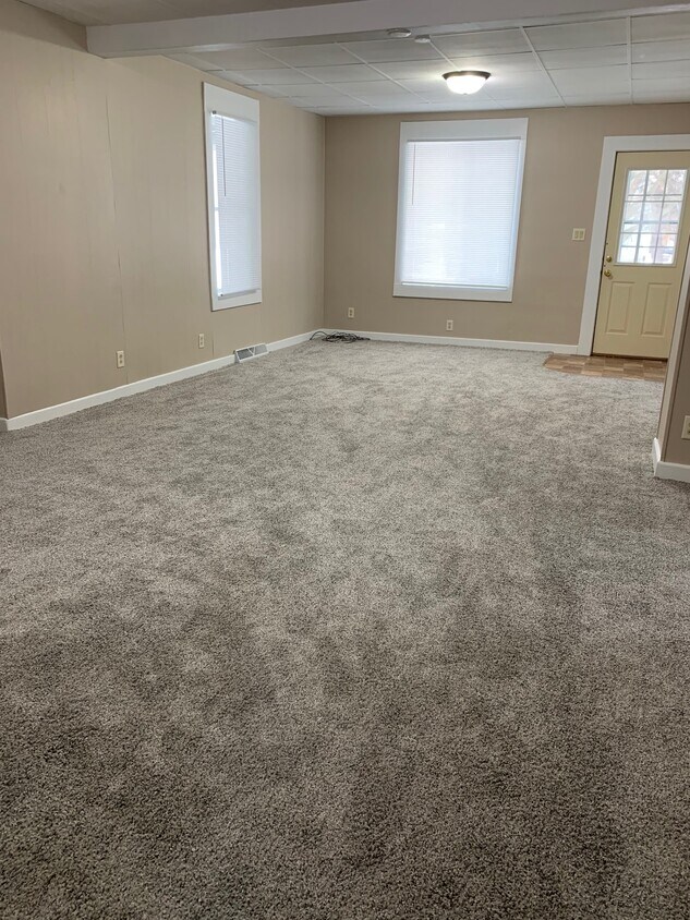 804 E Hanson Ave, Mitchell, SD 57301 House Rental in Mitchell, SD