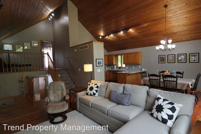 Building Photo - 3 br, 2 bath House - 1411 Willow Ln SW