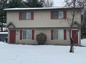 Building Photo - 1540 Pleasant View Dr