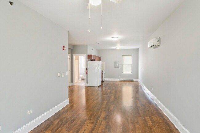 Foto del edificio - 115 N Hickory St