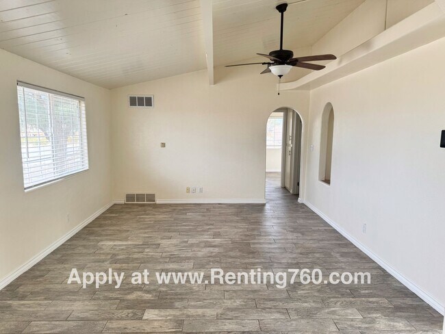 Foto del edificio - Cute and Cozy 2 Bed Home!