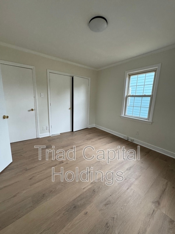 Foto del edificio - 2647 Dudley St