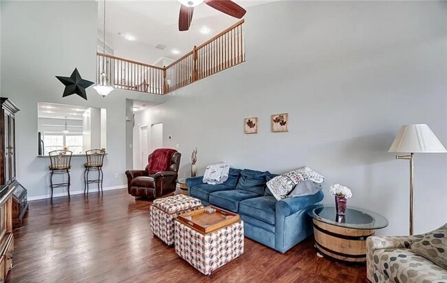 Foto del edificio - 2621 Harrison Ln