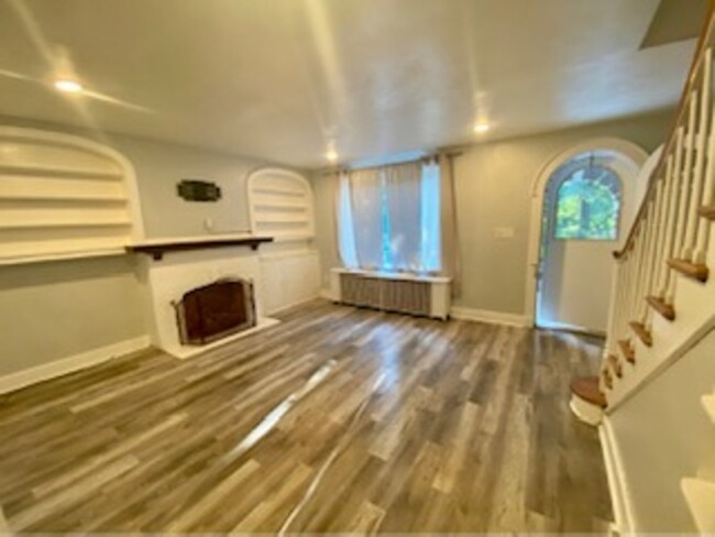 Building Photo - 839 Eldora Pl