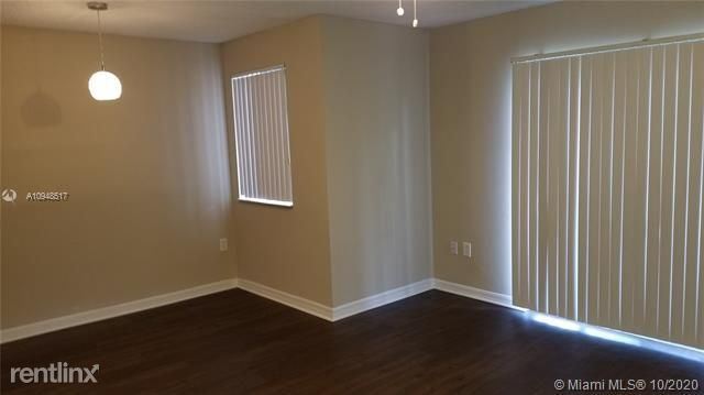 Foto del edificio - 4151 Haverhill Rd