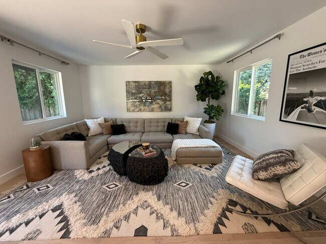 Foto del edificio - 10351 Keswick Ave