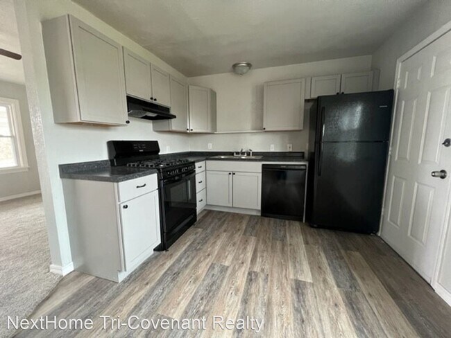 Foto del edificio - 3 br, 1 bath House - 1713 NW Lindy