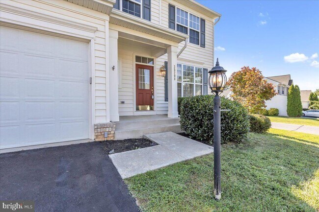 Building Photo - 35298 Balmoral Dr