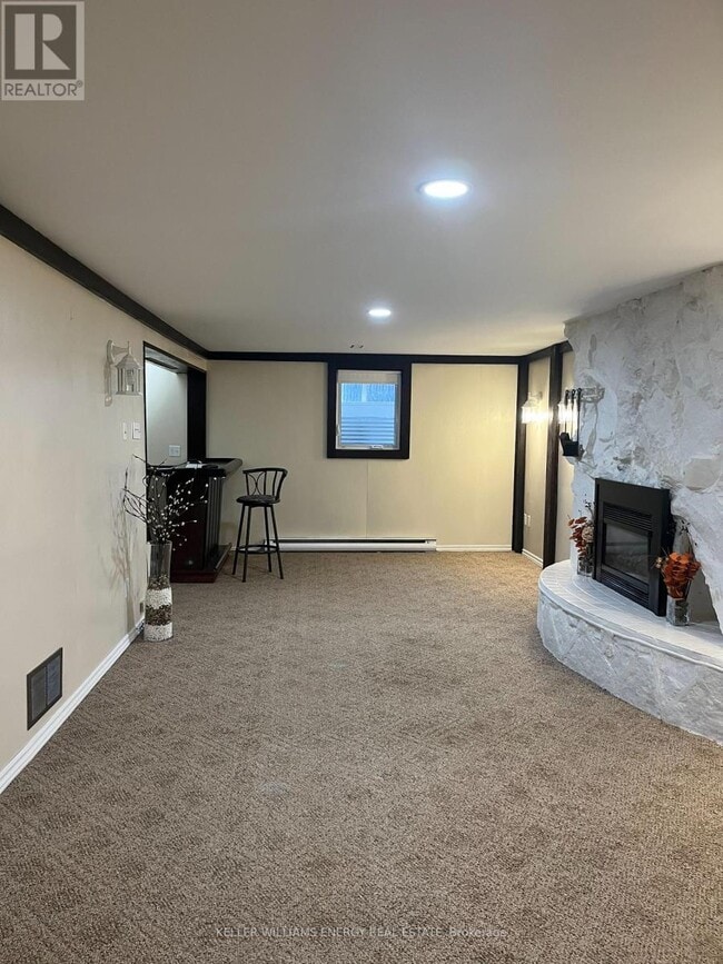 Photo du bâtiment - 592 Radisson Ave