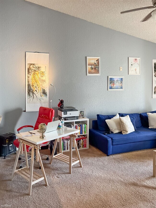 Foto del edificio - 1 br, 1 bath Condo - 8300 Elm Park Drive 7310