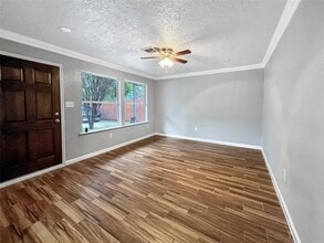 Building Photo - 6347 Limestone St