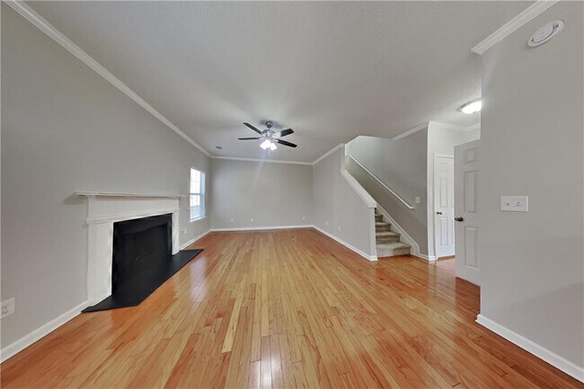 Building Photo - 426 Lily Shoals Ln