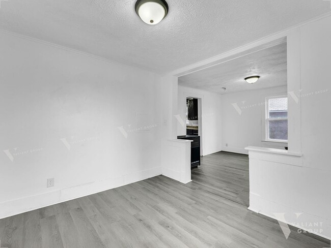 Building Photo - Cozy One-Bedroom, One-Bath Home For Rent i...