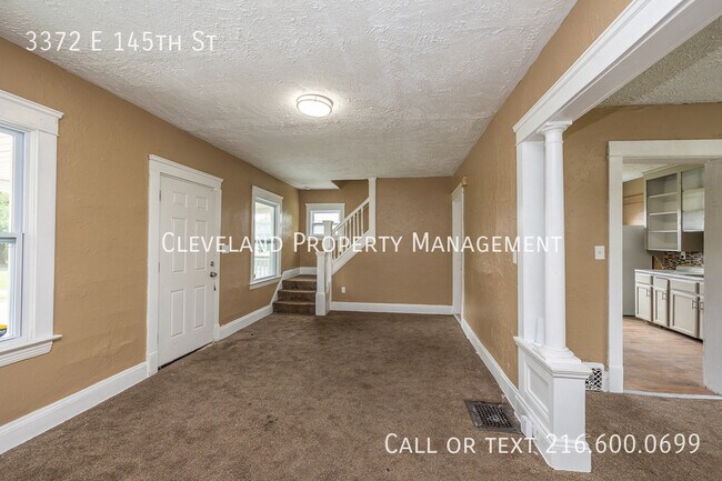 Foto del edificio - 3372 E 145th St