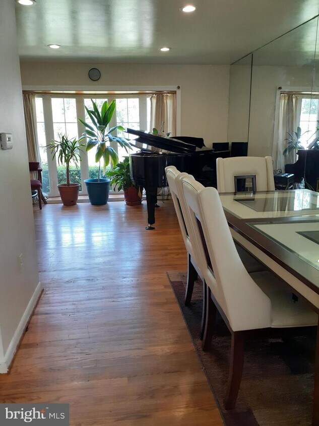 Foto principal - 4116 Weller Rd