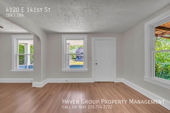 Foto del edificio - 4120 E 141st St